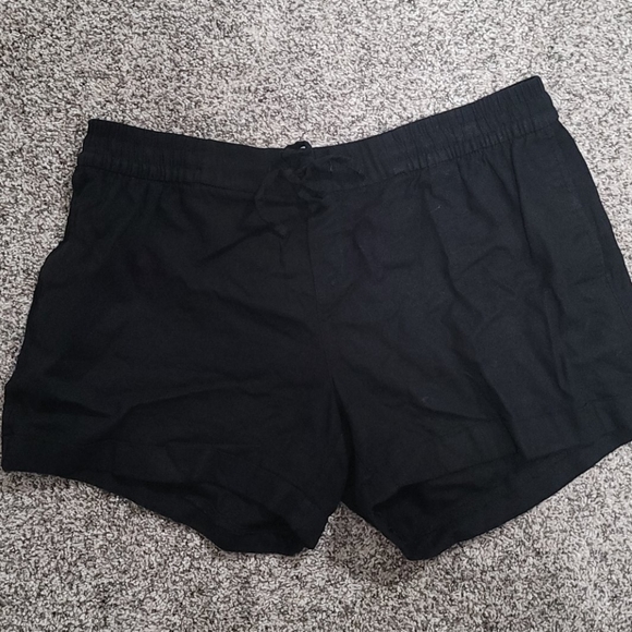 Old Navy Pants - Linen Shorts